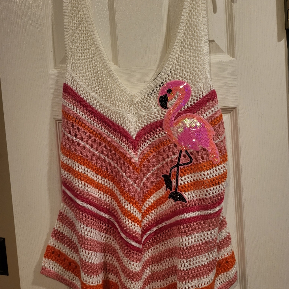 Top with sequin flamingo